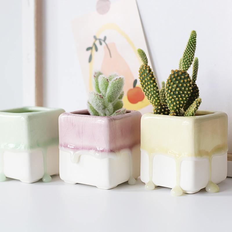 Marshmallow Drip Planters